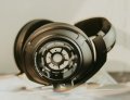 x1_desktop_Sennheiser_Headphones_HD_820_4.jpg